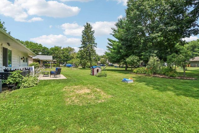 60 6th Street, Prairie Du Sac, WI 53578