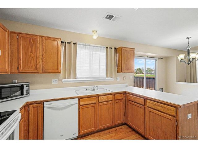 10411 Hyacinth St, Highlands Ranch, CO 80129