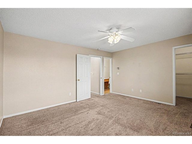 10411 Hyacinth St, Highlands Ranch, CO 80129
