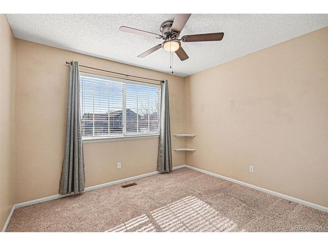 10411 Hyacinth St, Highlands Ranch, CO 80129