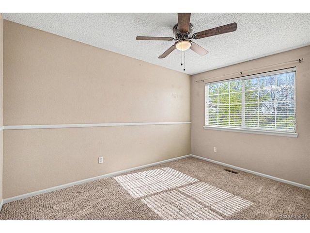10411 Hyacinth St, Highlands Ranch, CO 80129