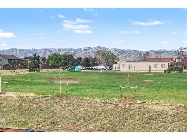 10411 Hyacinth St, Highlands Ranch, CO 80129