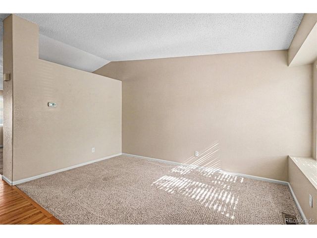 10411 Hyacinth St, Highlands Ranch, CO 80129