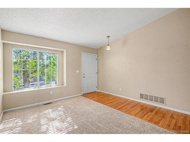 10411 Hyacinth St, Highlands Ranch, CO 80129
