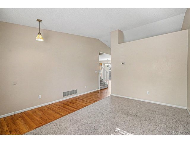 10411 Hyacinth St, Highlands Ranch, CO 80129