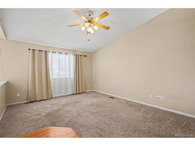 10411 Hyacinth St, Highlands Ranch, CO 80129