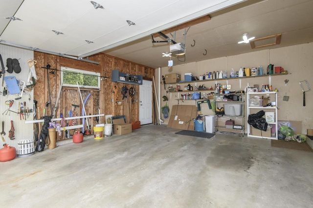 2775 Thomas DRIVE, East Troy, WI 53120