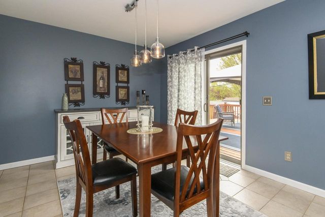 2775 Thomas DRIVE, East Troy, WI 53120