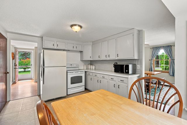 2 Oyster Road, South Dennis, MA 02660