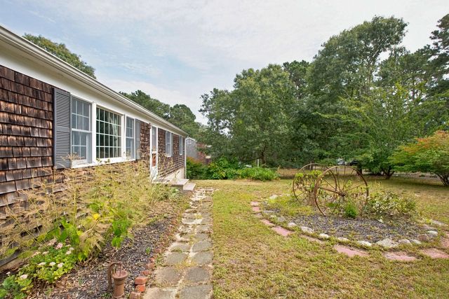2 Oyster Road, South Dennis, MA 02660