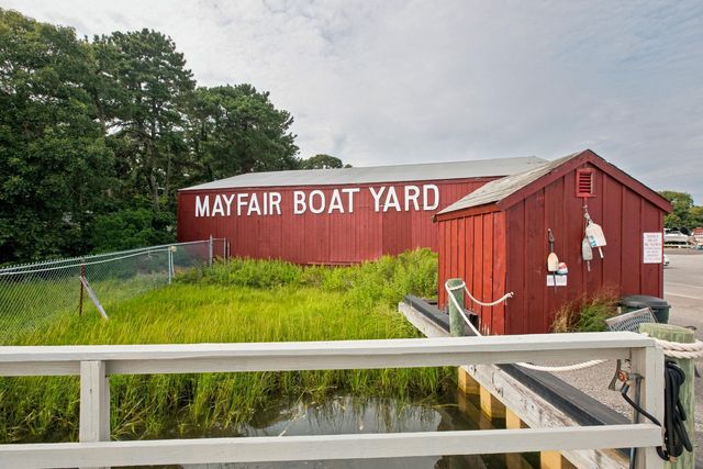 2 Oyster Road, South Dennis, MA 02660