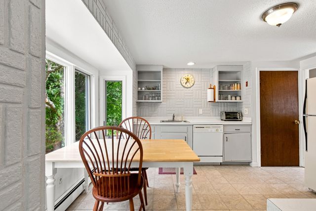 2 Oyster Road, South Dennis, MA 02660