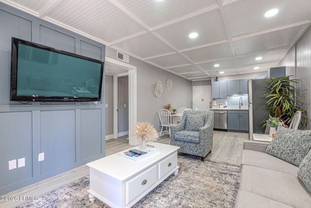 21 Lagoon Rd Apt B1B, Hilton Head Island, SC 29928