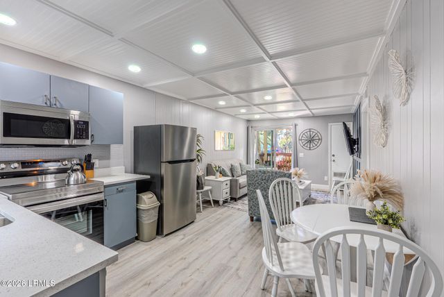 21 Lagoon Rd Apt B1B, Hilton Head Island, SC 29928