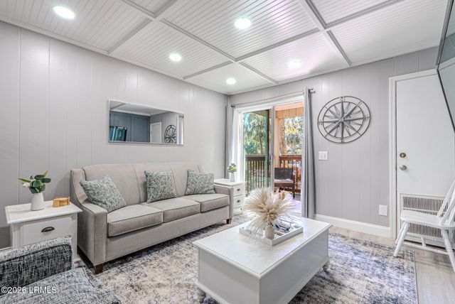 21 Lagoon Rd Apt B1B, Hilton Head Island, SC 29928