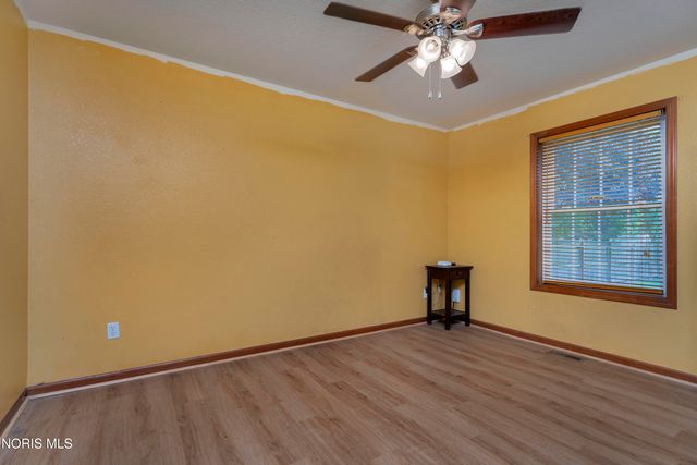 1315 Mary Lou Court, Perrysburg, OH 43551