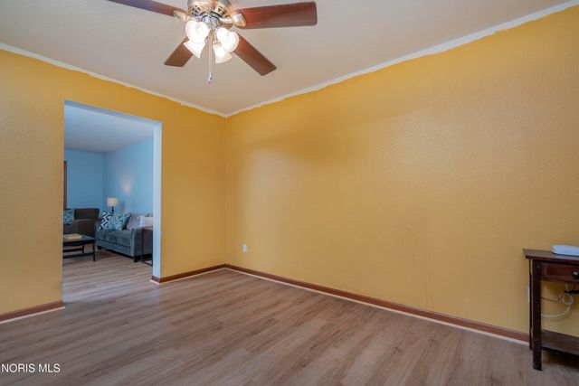 1315 Mary Lou Court, Perrysburg, OH 43551