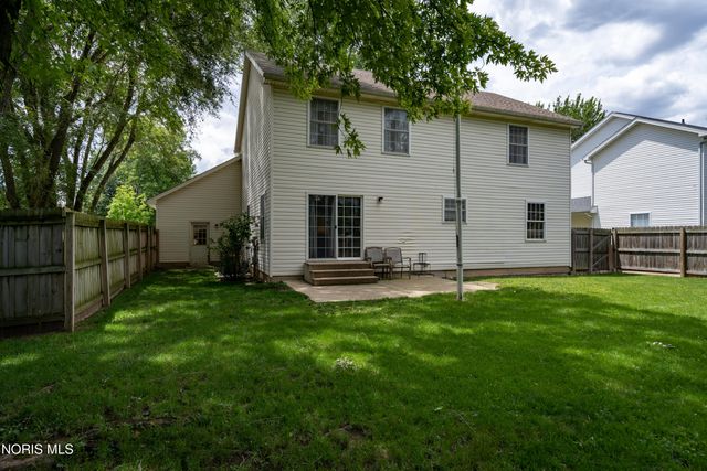 1315 Mary Lou Court, Perrysburg, OH 43551