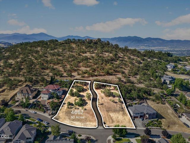 4662 Hathaway Drive, Medford, OR 97504