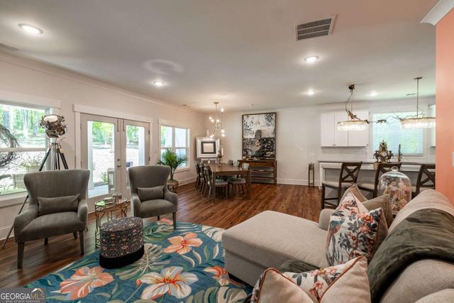 4085 Barnett Shoals Road, Athens, GA 30605