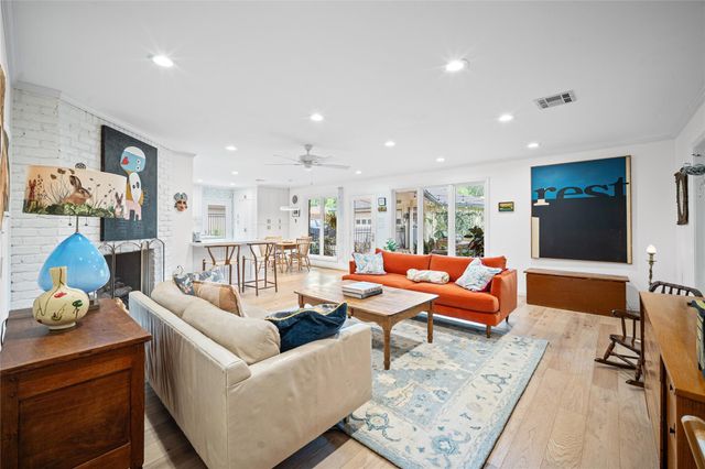 6206 Rutherglenn Drive, Houston, TX 77096