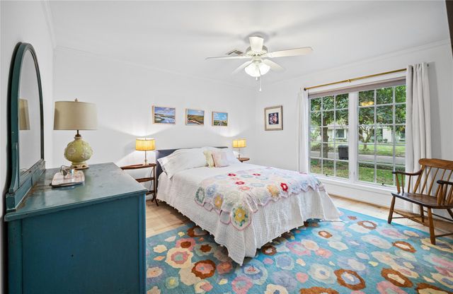 6206 Rutherglenn Drive, Houston, TX 77096