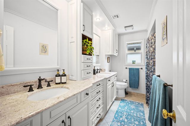 6206 Rutherglenn Drive, Houston, TX 77096