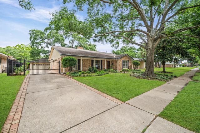 6206 Rutherglenn Drive, Houston, TX 77096
