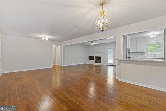 256 Teresa Lane, Loganville, GA 30052