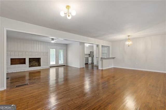 256 Teresa Lane, Loganville, GA 30052