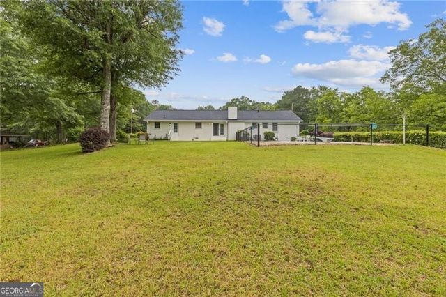 256 Teresa Lane, Loganville, GA 30052