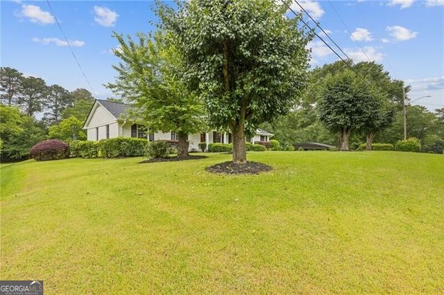 256 Teresa Lane, Loganville, GA 30052