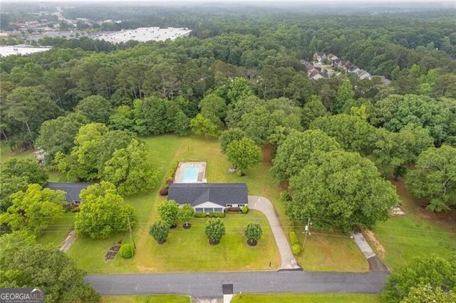 256 Teresa Lane, Loganville, GA 30052