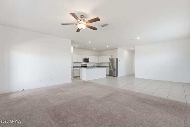 4114 E REYNOLDS Drive, San Tan Valley, AZ 85143