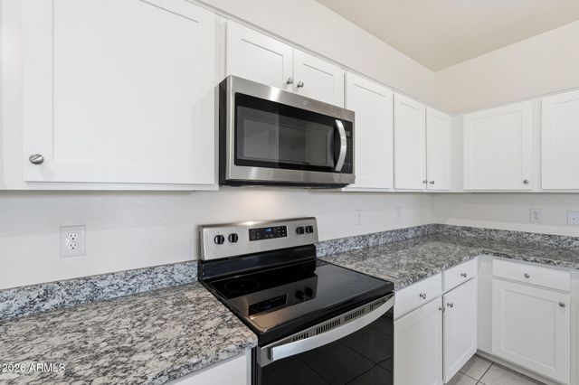 4114 E REYNOLDS Drive, San Tan Valley, AZ 85143