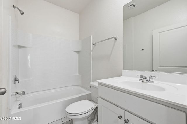4114 E REYNOLDS Drive, San Tan Valley, AZ 85143
