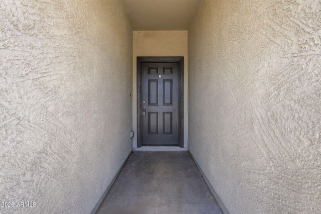 4114 E REYNOLDS Drive, San Tan Valley, AZ 85143