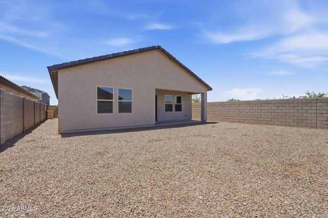 4114 E REYNOLDS Drive, San Tan Valley, AZ 85143