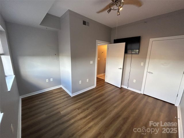 715 N Church Street 614, Charlotte, NC 28202