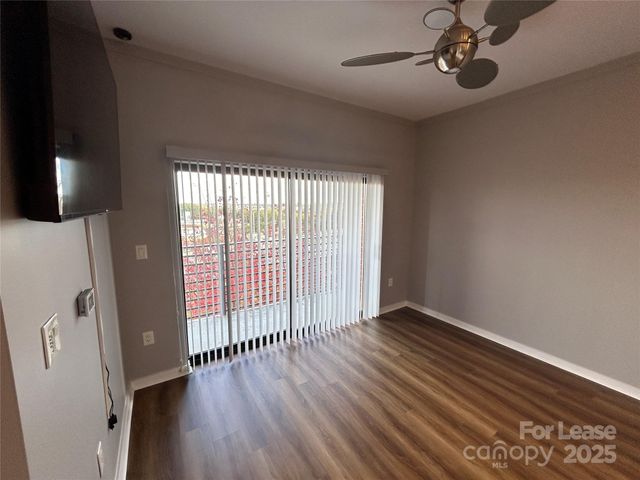 715 N Church Street 614, Charlotte, NC 28202