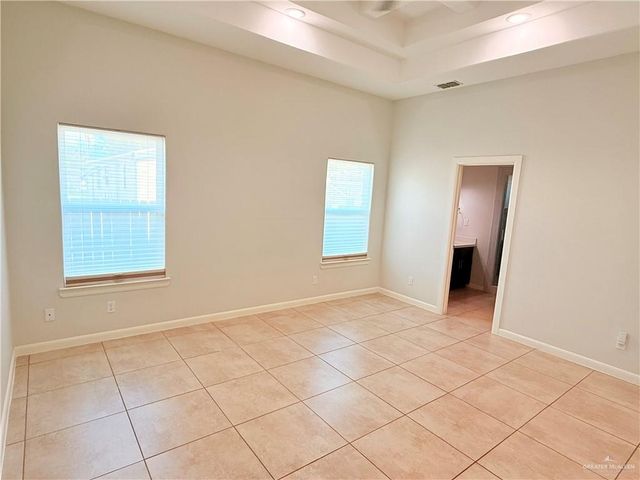 2922 N 50th Lane, Mcallen, TX 78501