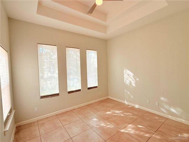2922 N 50th Lane, Mcallen, TX 78501