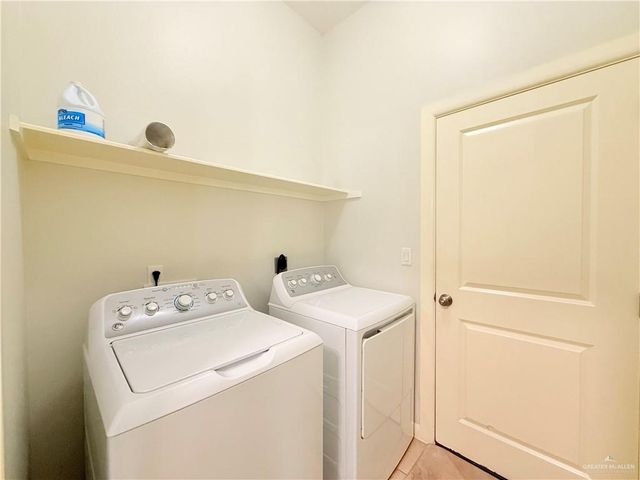 2922 N 50th Lane, Mcallen, TX 78501