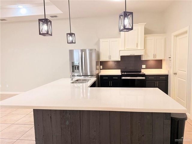 2922 N 50th Lane, Mcallen, TX 78501