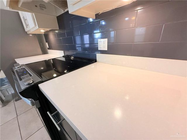 2922 N 50th Lane, Mcallen, TX 78501