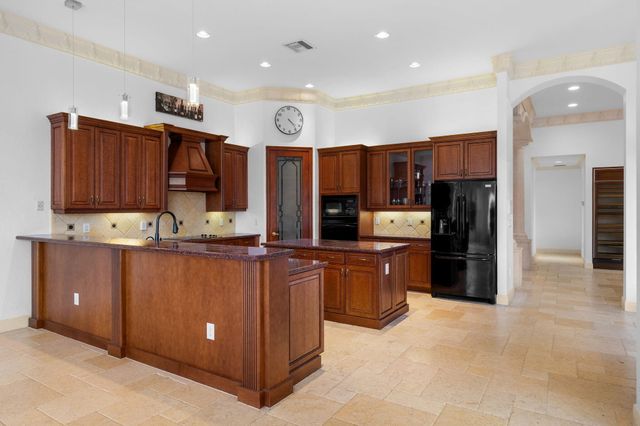 15273 SW 37th Street, Davie, FL 33331