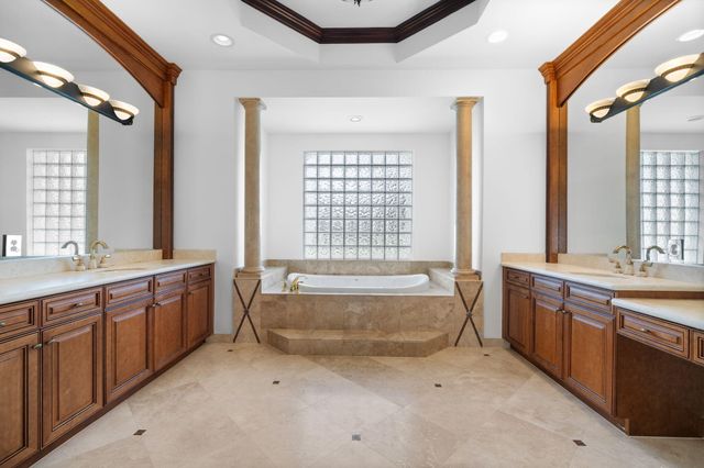 15273 SW 37th Street, Davie, FL 33331