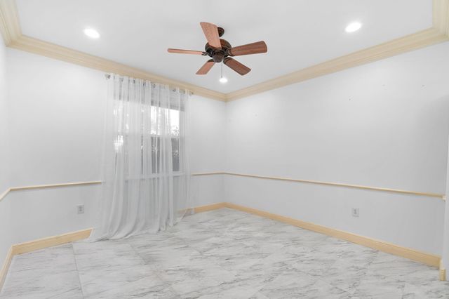 15273 SW 37th Street, Davie, FL 33331