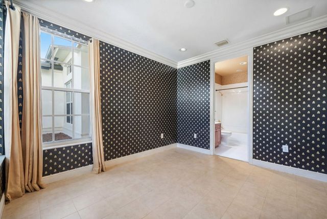 15273 SW 37th Street, Davie, FL 33331