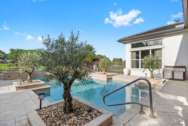 15273 SW 37th Street, Davie, FL 33331